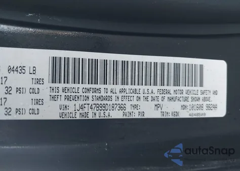 2009 Jeep Compass Sport из США, поврежденный, VIN 1J4FT47B99D187366